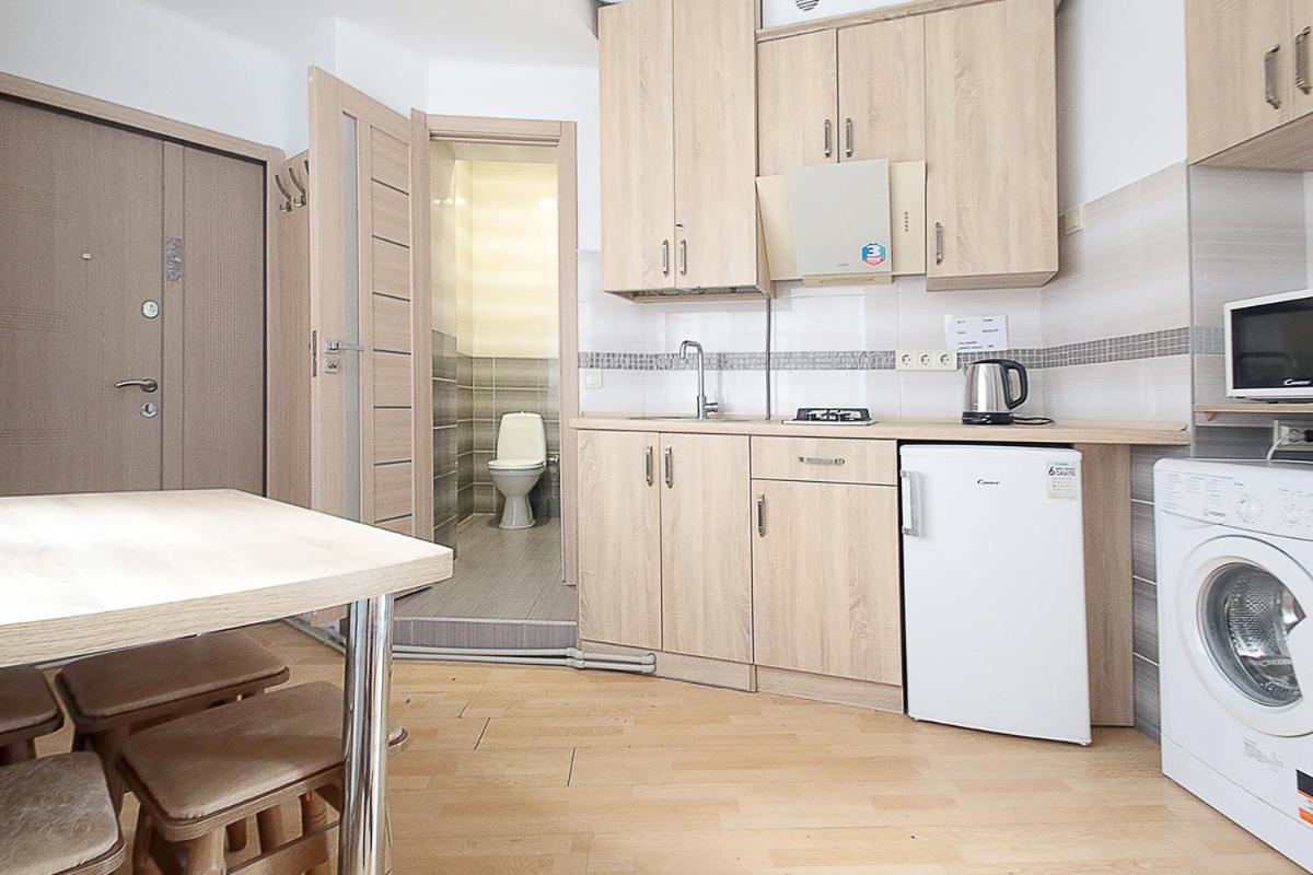 Buk Apartments On Doroshenka 29 ลวีฟ ภายนอก รูปภาพ