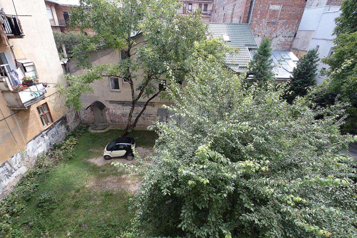 Buk Apartments On Doroshenka 29 ลวีฟ ภายนอก รูปภาพ