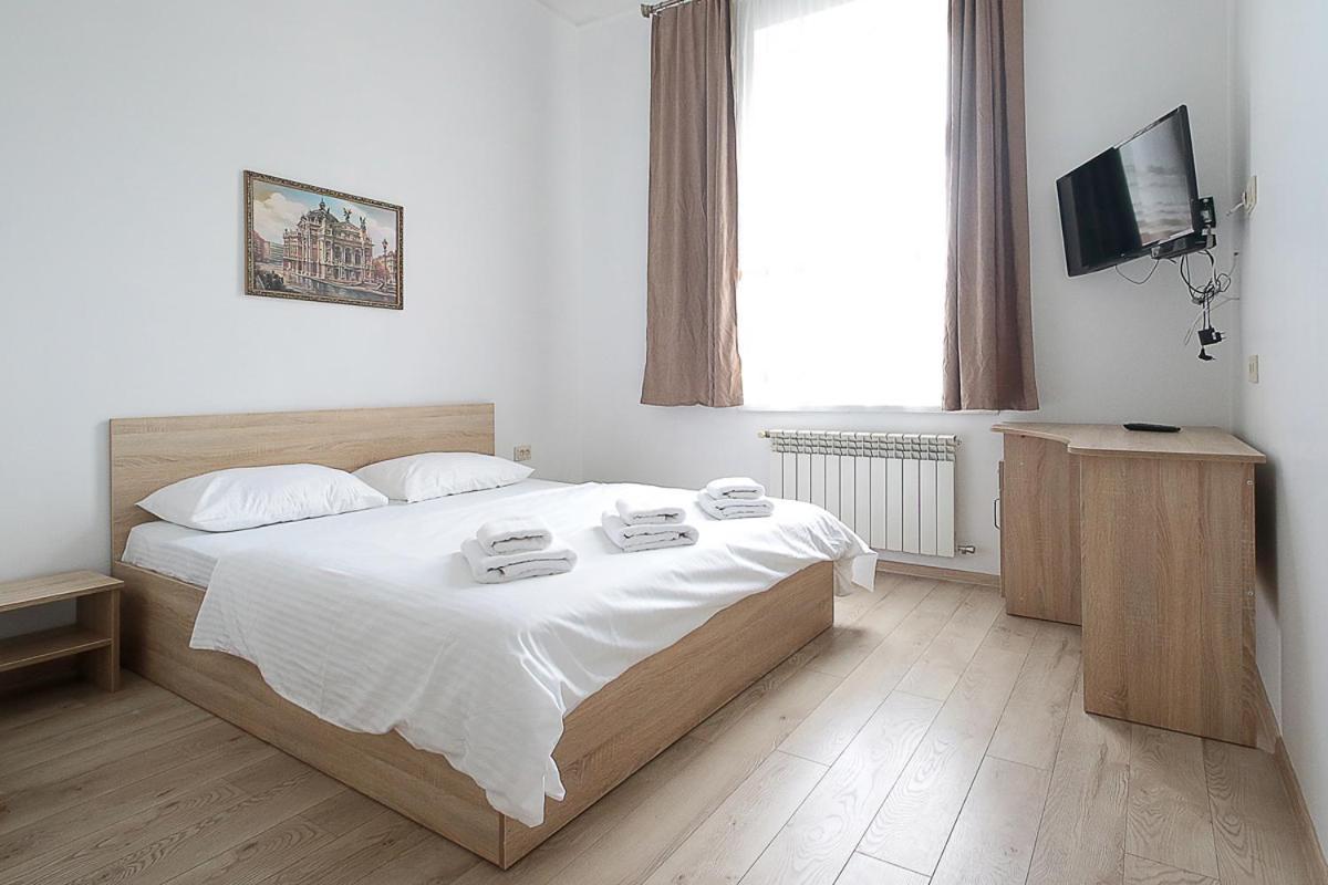 Buk Apartments On Doroshenka 29 ลวีฟ ภายนอก รูปภาพ